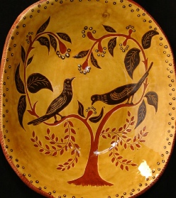 Black Birds with Leaves redware deep trencher, Kulina Folk Art