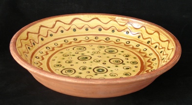 redware pie plate, side